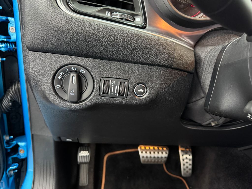 Dodge Challenger 2016