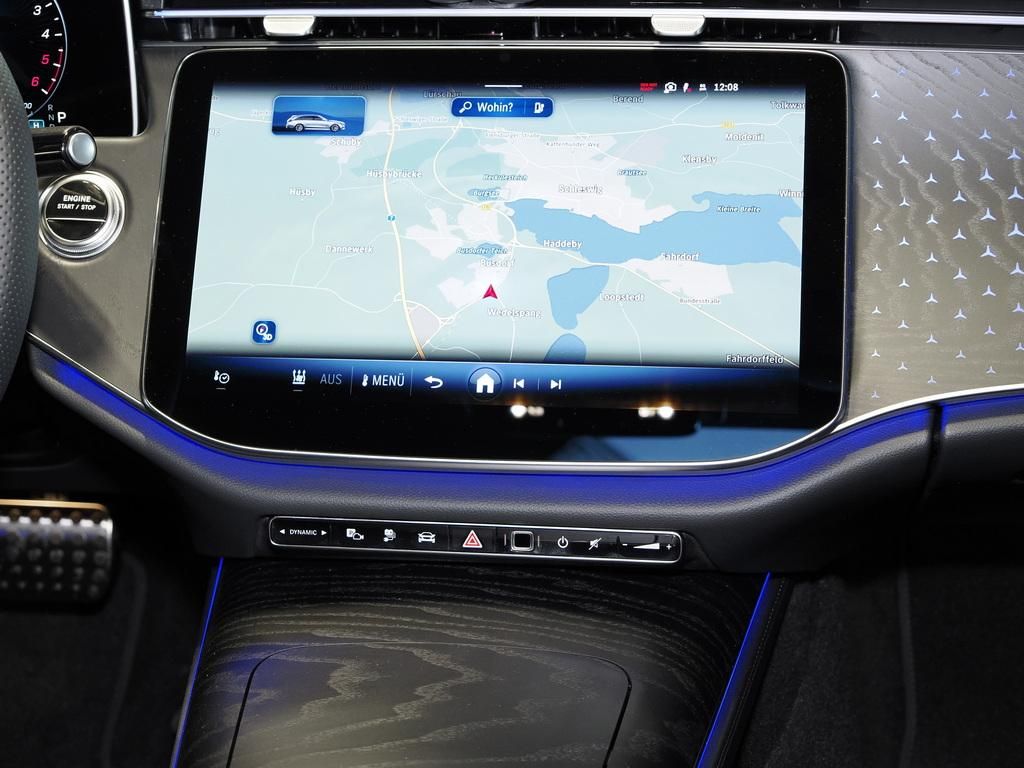 Mercedes-Benz E 300 2025