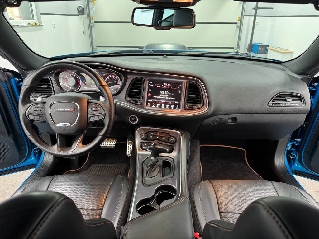 Dodge Challenger 2016