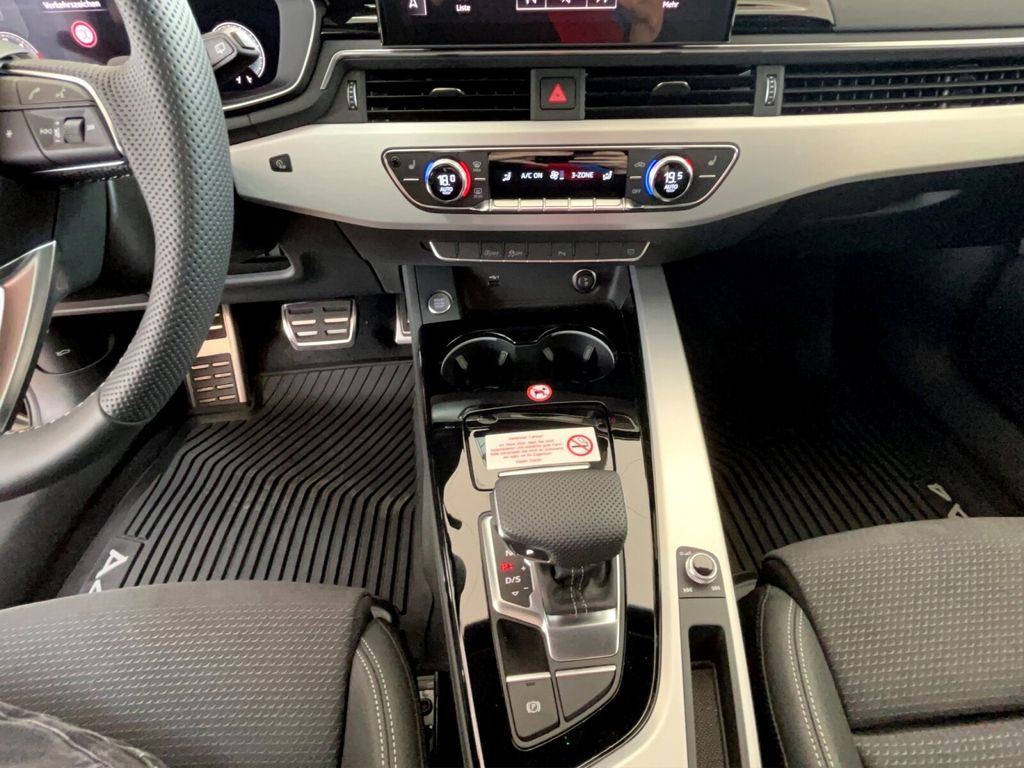 Audi A4 2024