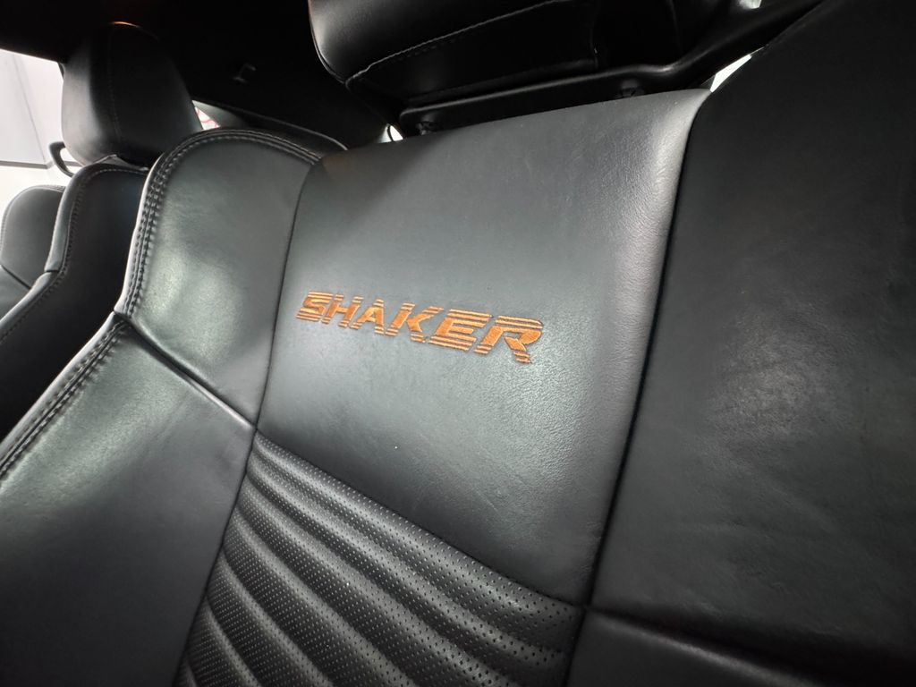 Dodge Challenger 2016