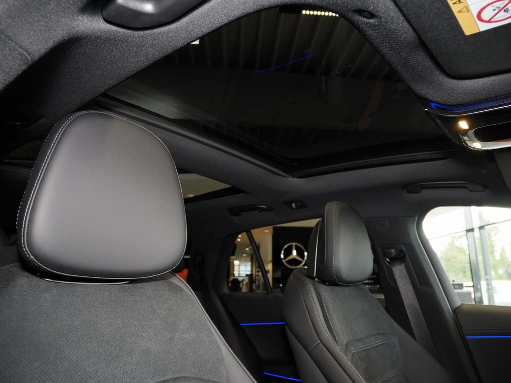 Mercedes-Benz E 300 2025