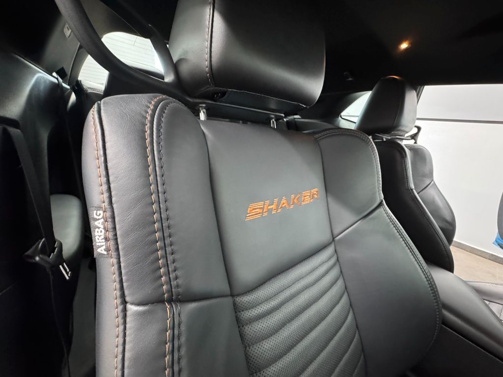 Dodge Challenger 2016