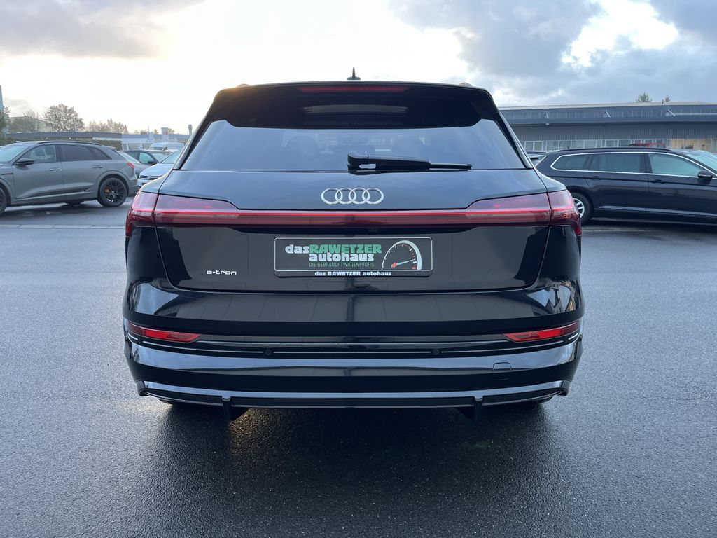 Audi e-tron 2022