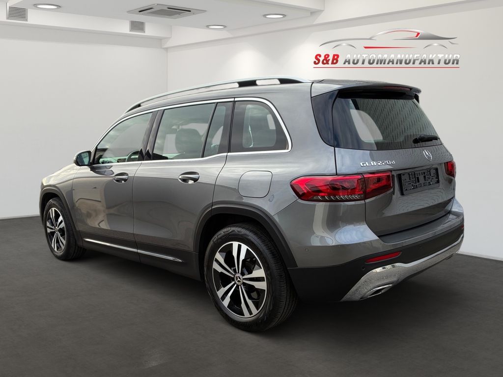 Mercedes-Benz GLB 220 2023