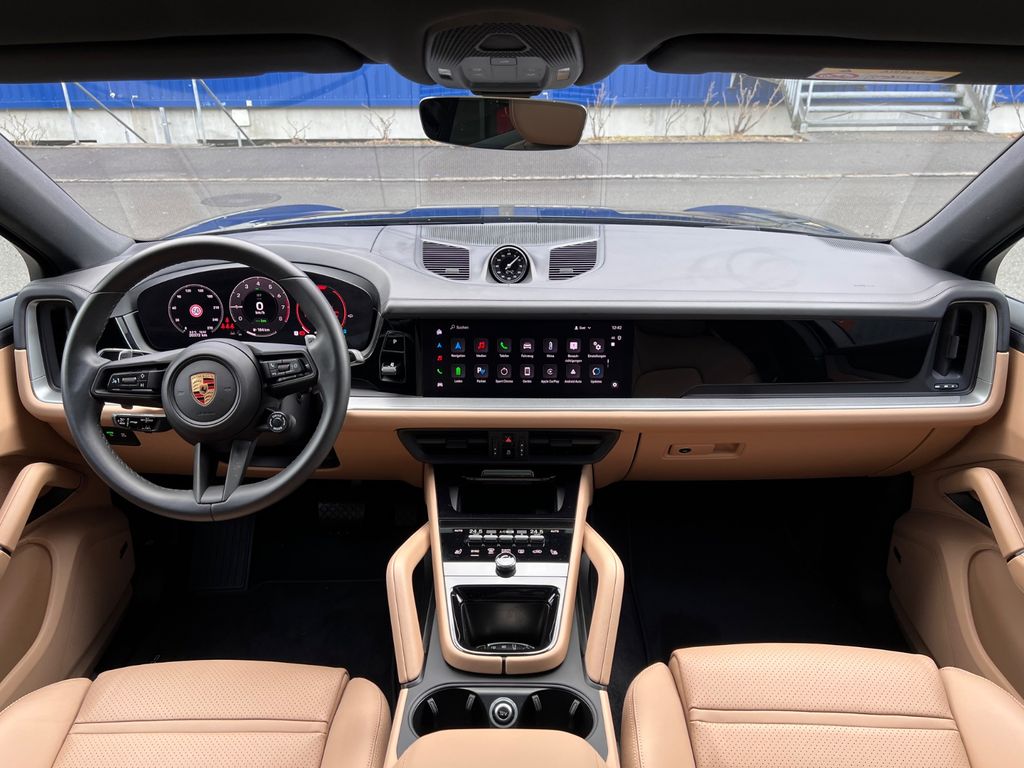 Porsche Cayenne 2023
