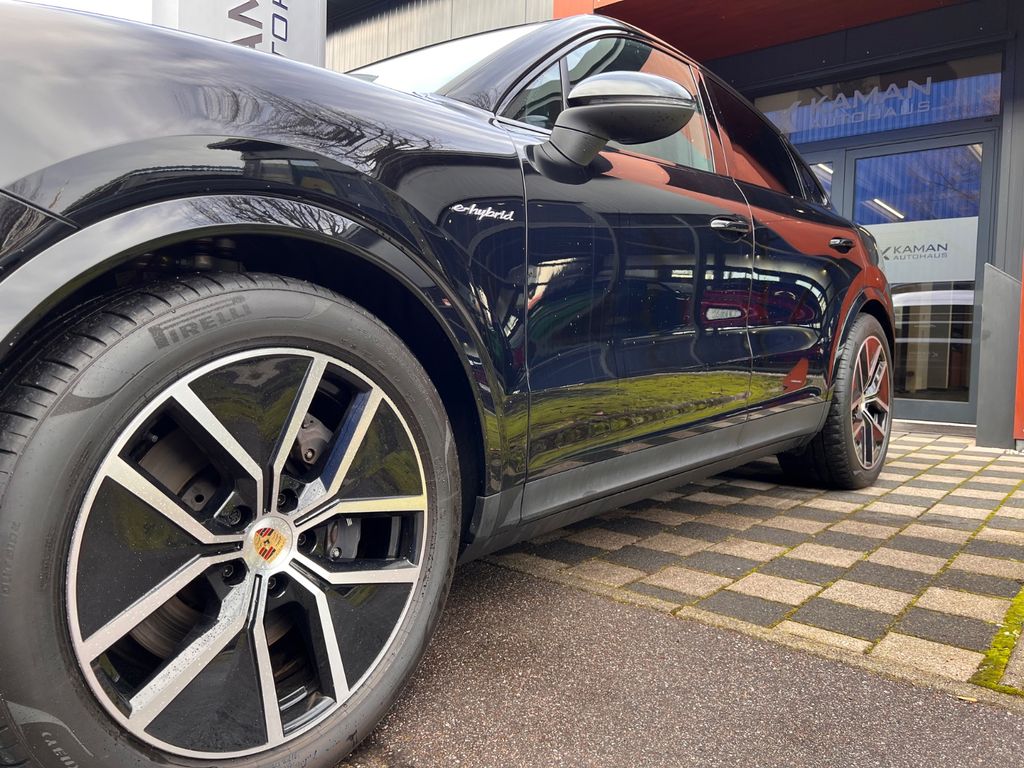 Porsche Cayenne 2023