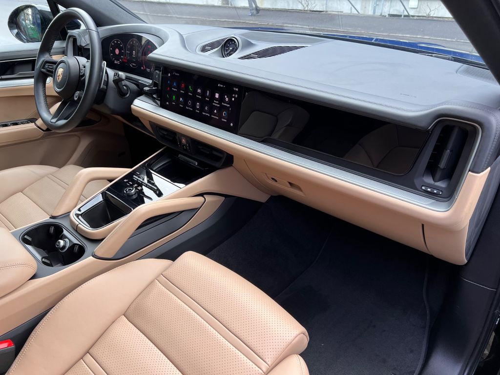 Porsche Cayenne 2023