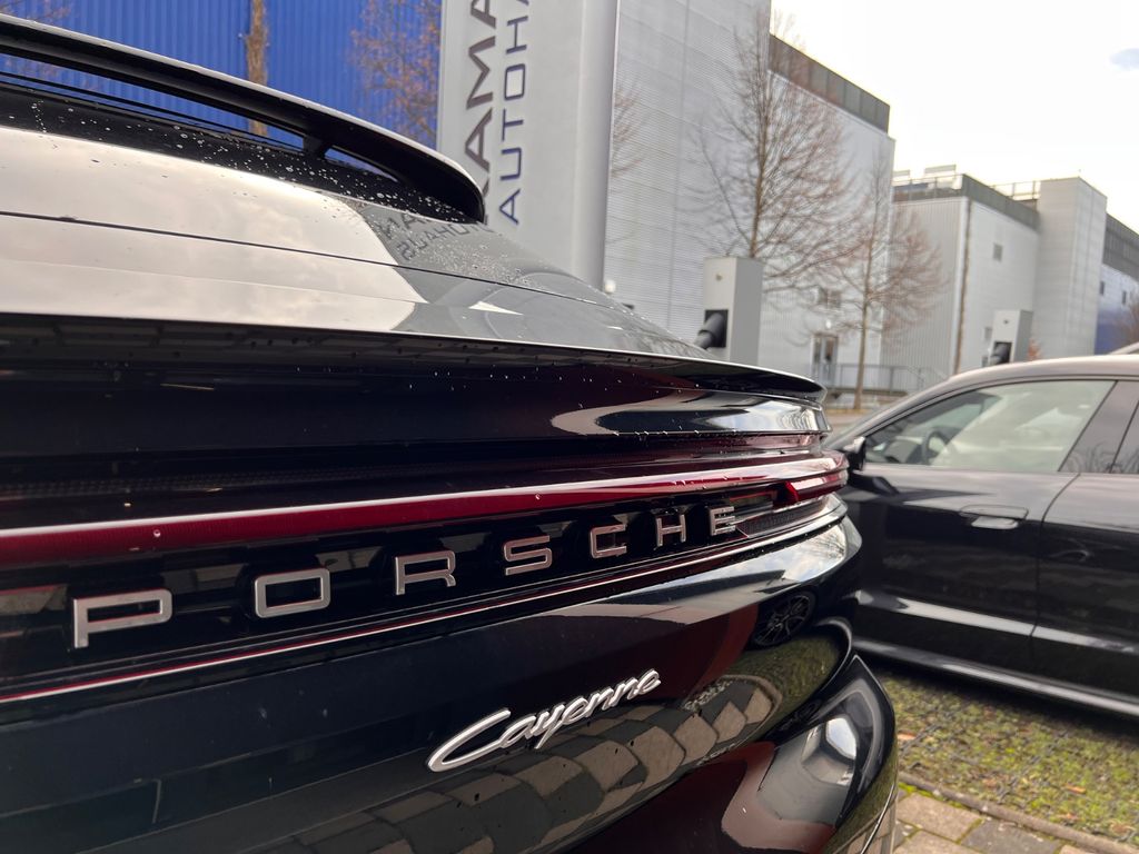 Porsche Cayenne 2023