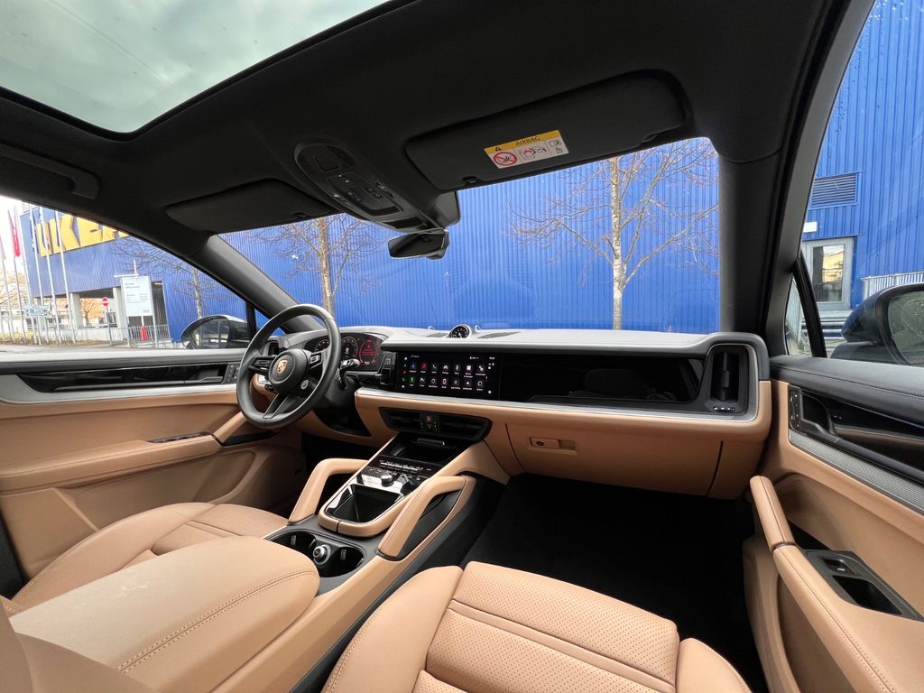 Porsche Cayenne 2023
