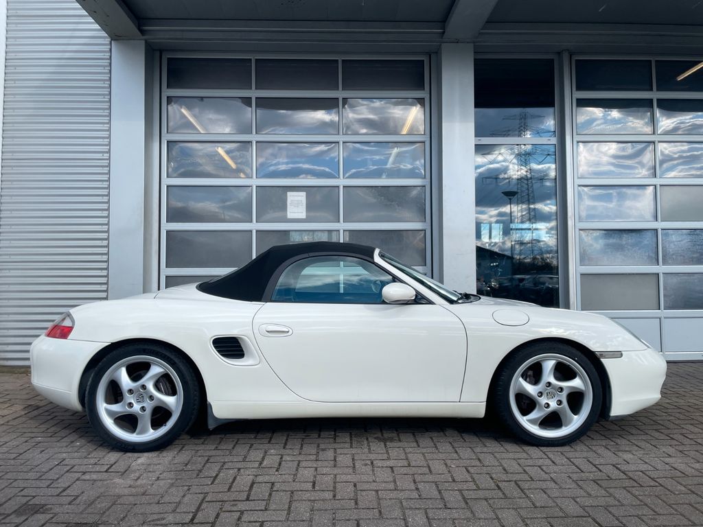 Porsche Boxster 2000