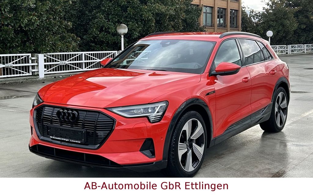 Audi e-tron 2022