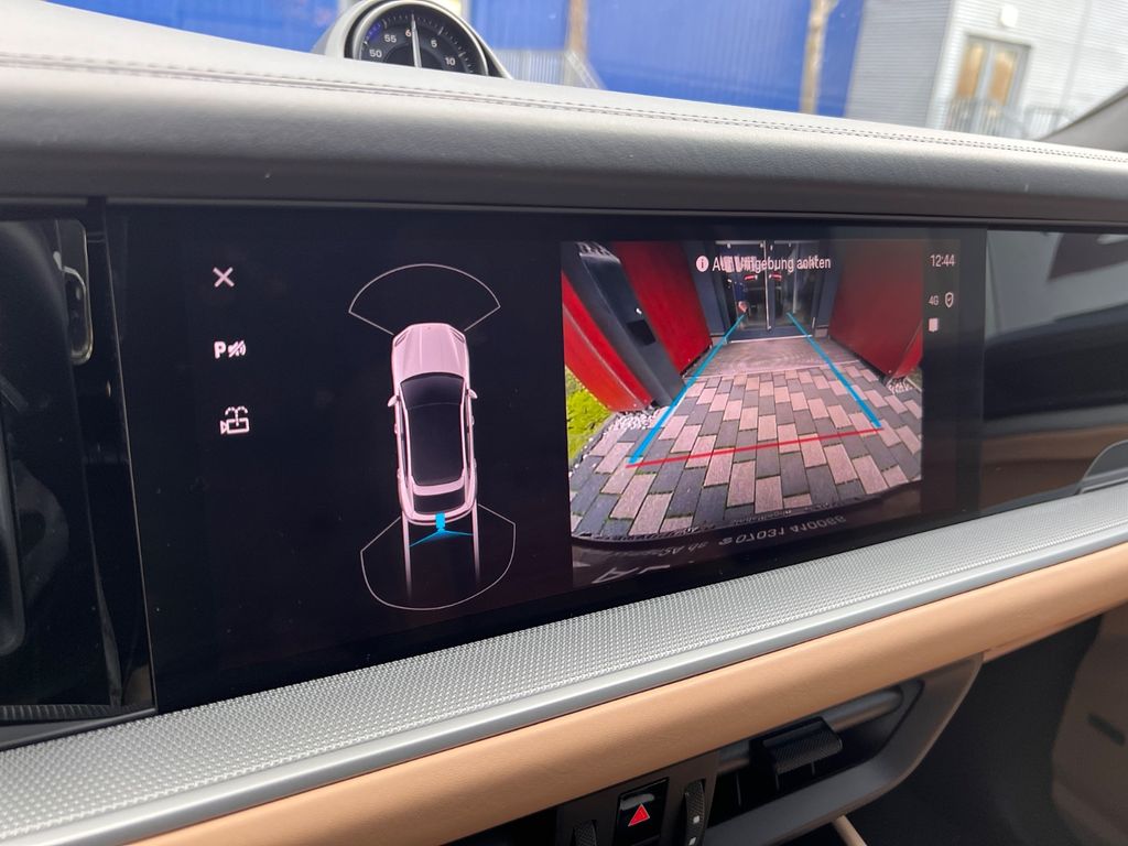 Porsche Cayenne 2023