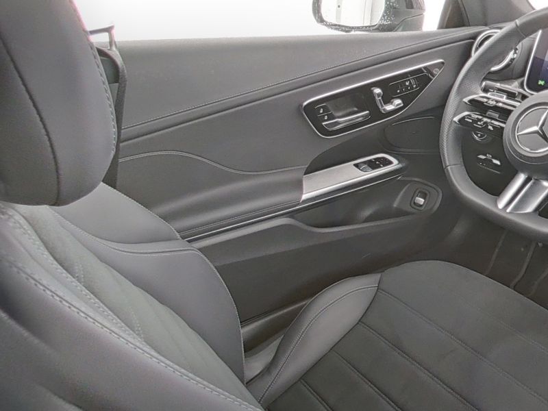 Mercedes-Benz CLE 200 2024