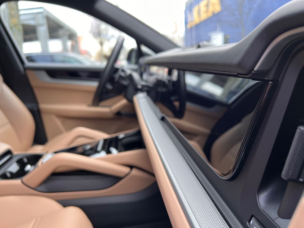Porsche Cayenne 2023