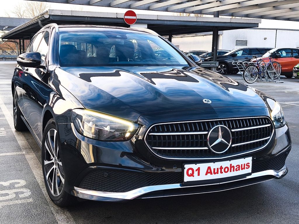 Mercedes-Benz E 300 2022