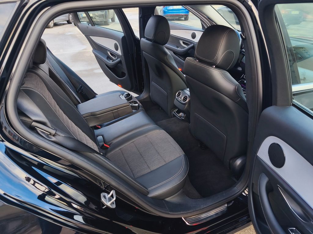 Mercedes-Benz E 300 2022