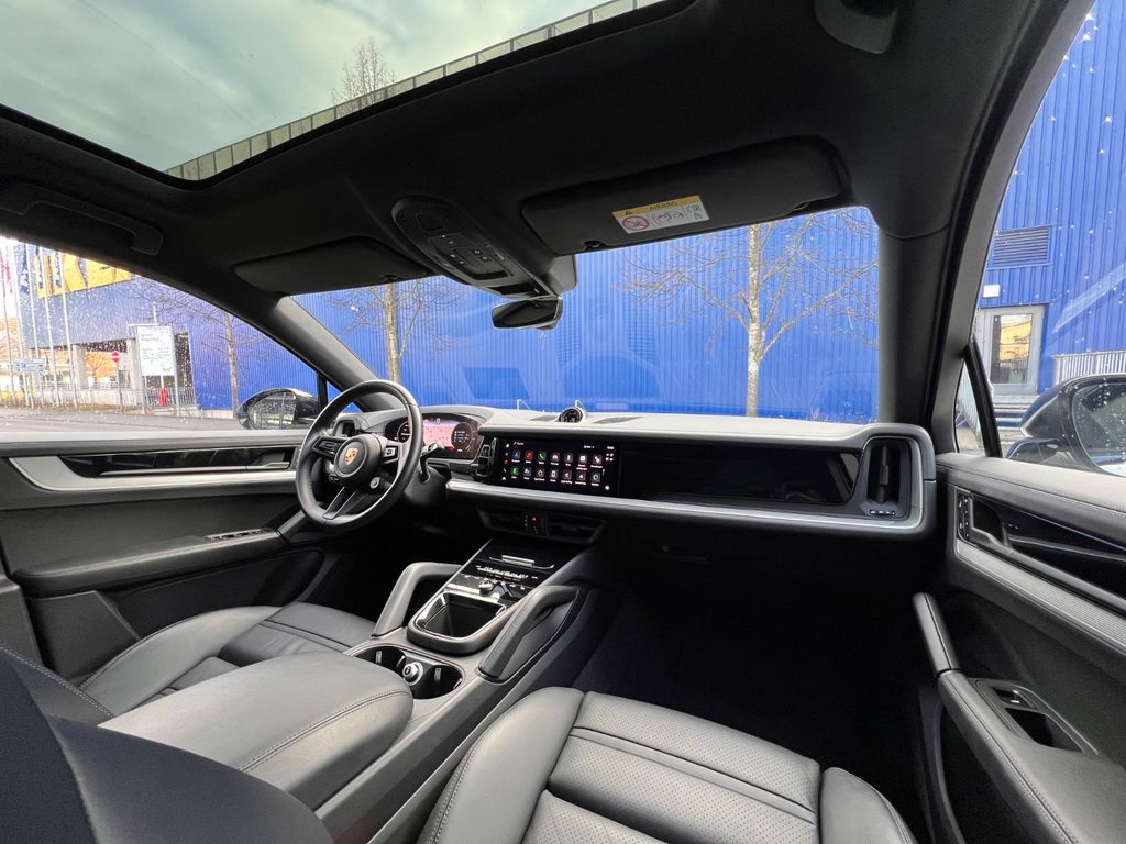 Porsche Cayenne 2023
