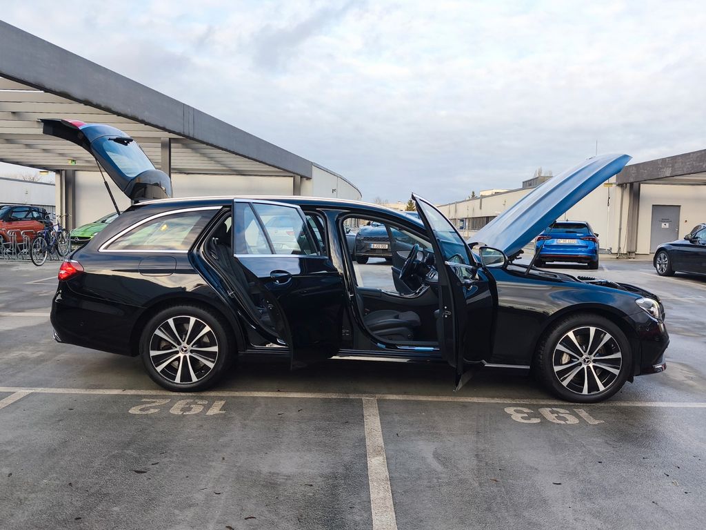 Mercedes-Benz E 300 2022