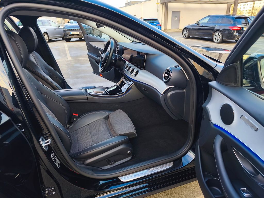 Mercedes-Benz E 300 2022