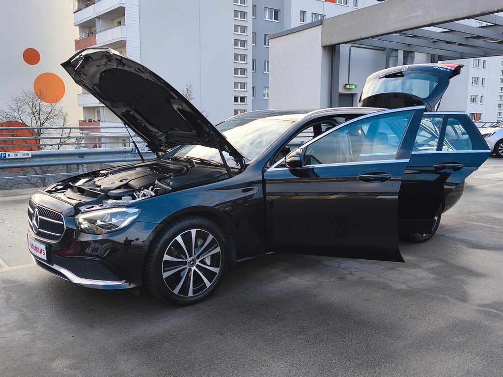 Mercedes-Benz E 300 2022