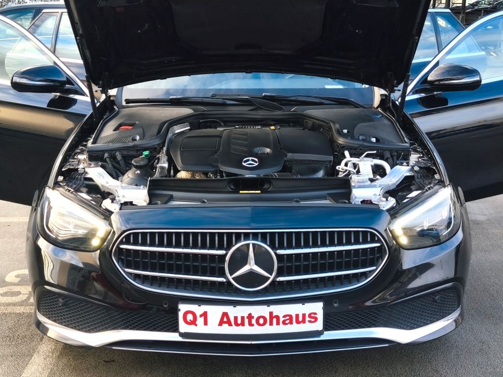 Mercedes-Benz E 300 2022