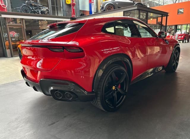 Ferrari Purosangue 2025