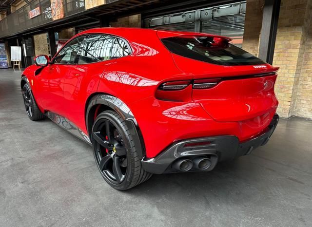 Ferrari Purosangue 2025