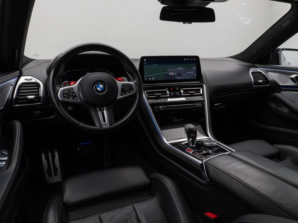 BMW M8 2022