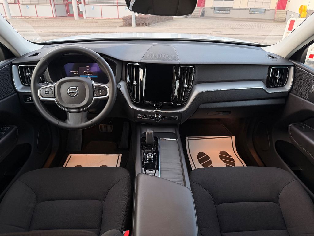 Volvo XC60 2022
