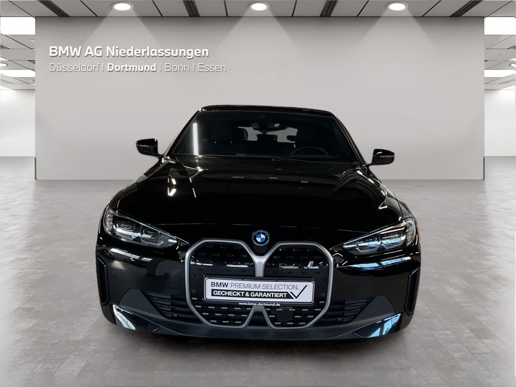 BMW i4 2023