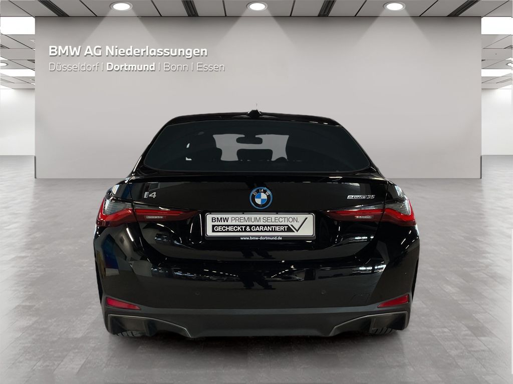 BMW i4 2023