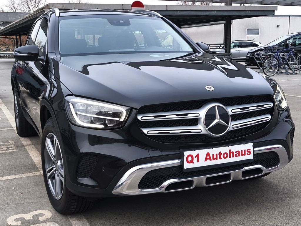 Mercedes-Benz GLC 300 2022