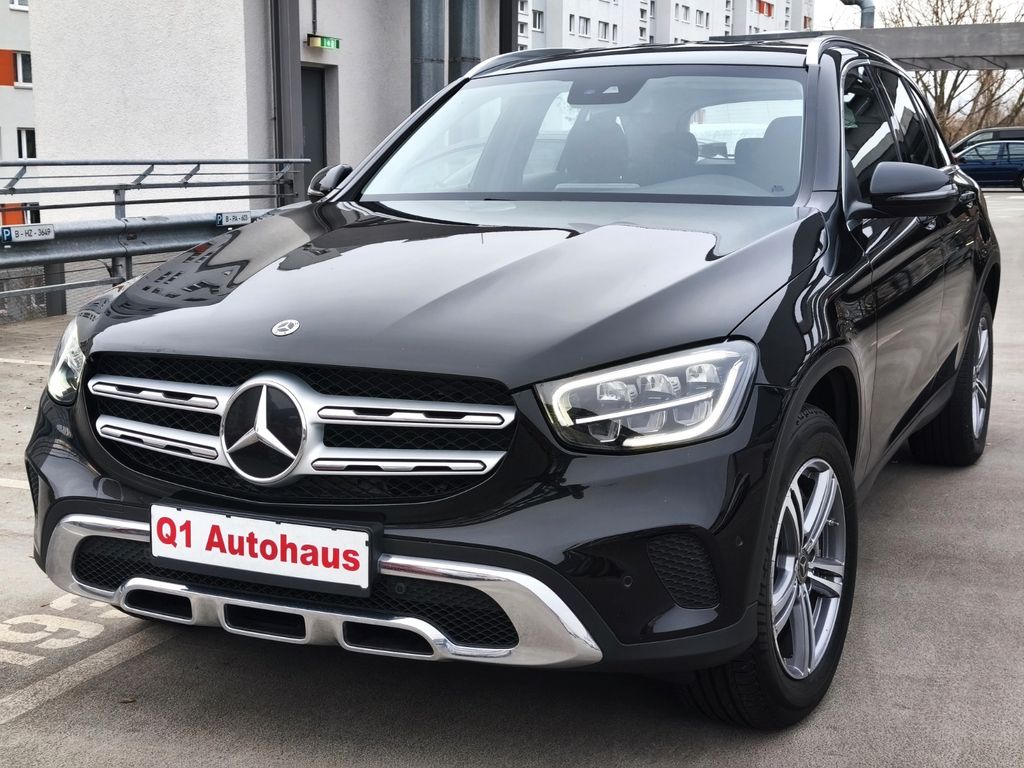 Mercedes-Benz GLC 300 2022