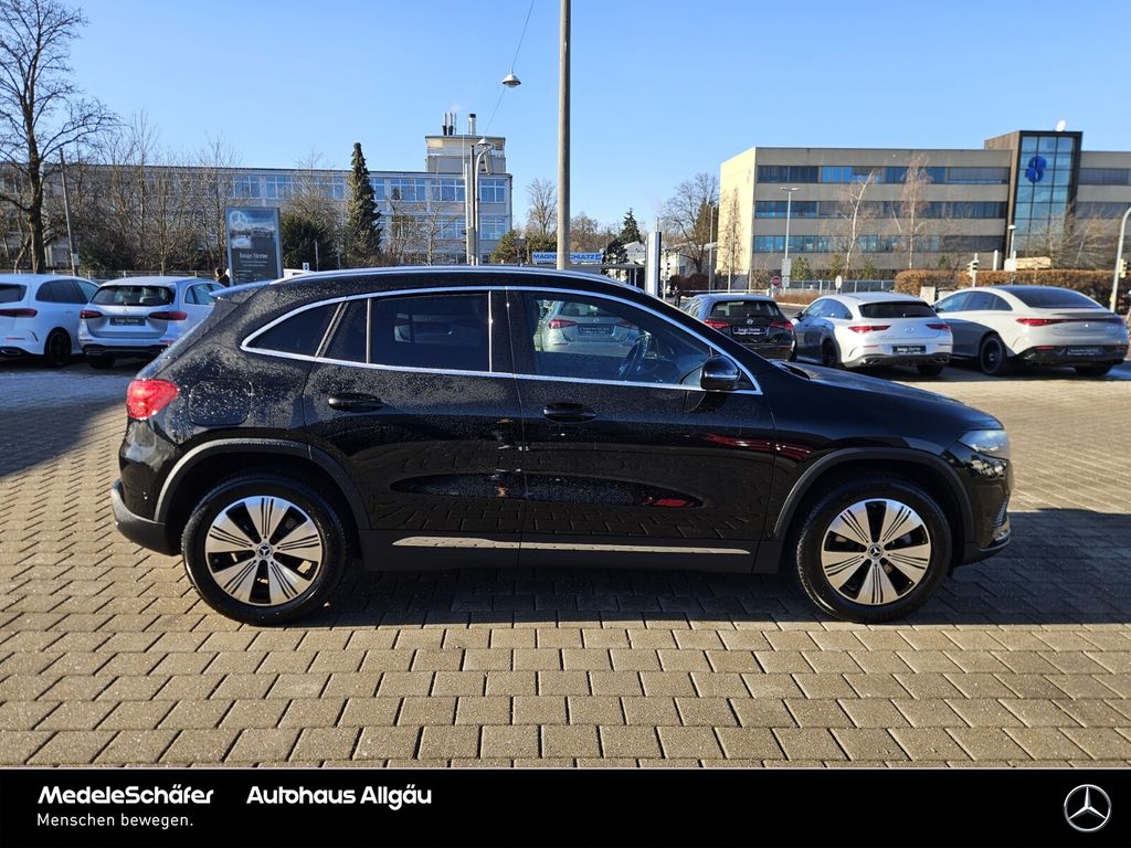 Mercedes-Benz EQA 2024