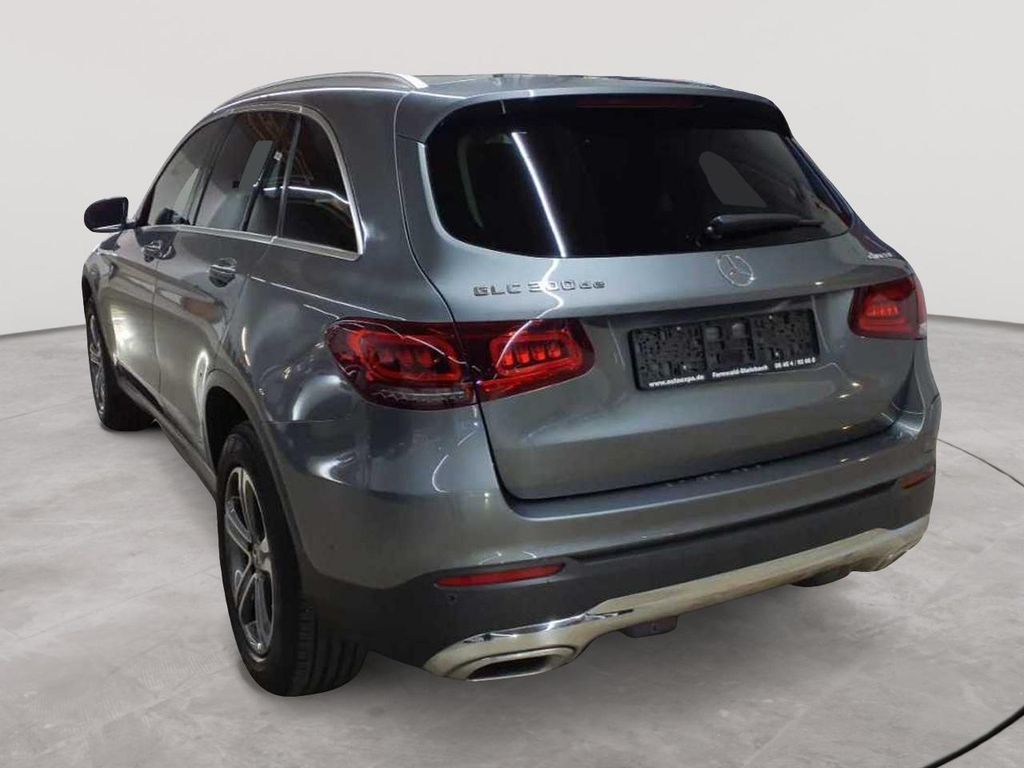 Mercedes-Benz GLC 300 2022