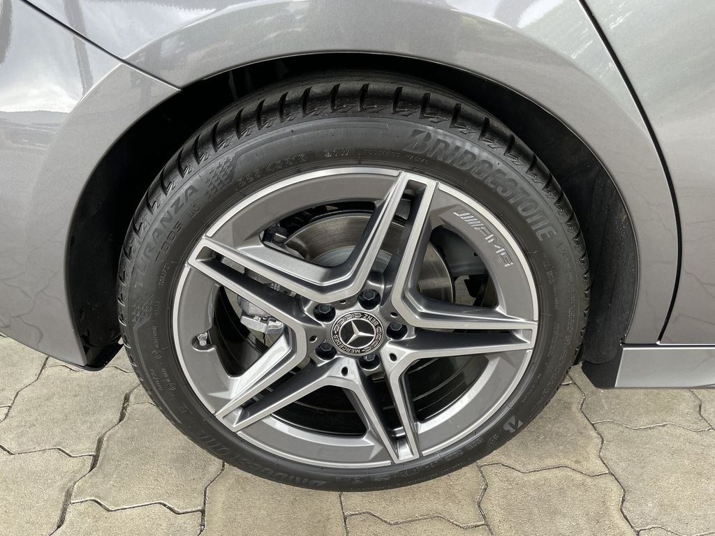 Mercedes-Benz A 250 2024