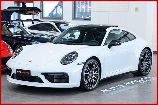 Porsche 911 2021