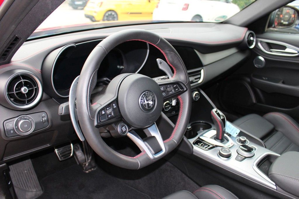 Alfa Romeo Giulia 2023