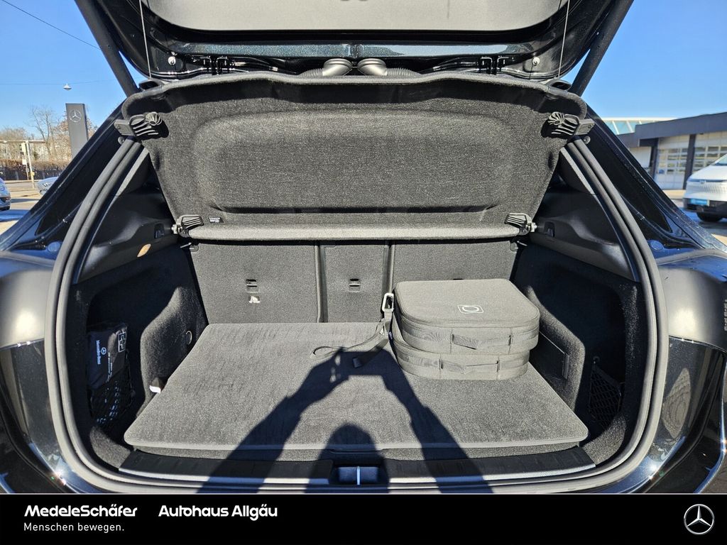 Mercedes-Benz EQA 2024