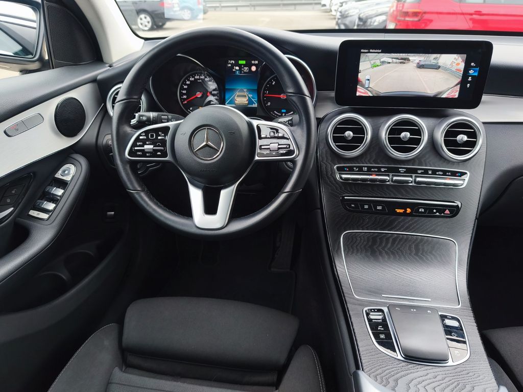 Mercedes-Benz GLC 300 2022