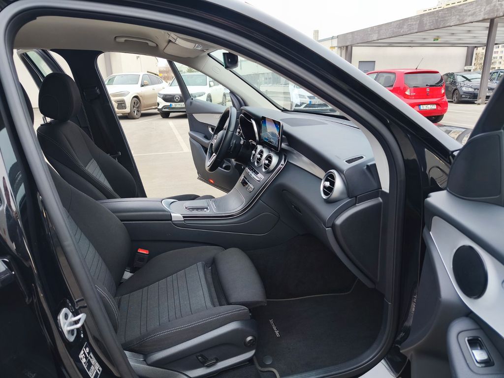 Mercedes-Benz GLC 300 2022