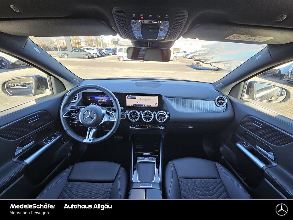 Mercedes-Benz EQA 2024