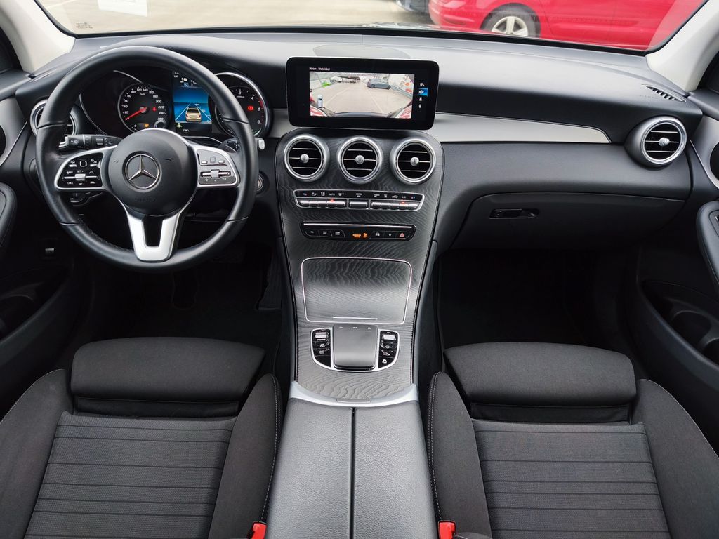 Mercedes-Benz GLC 300 2022