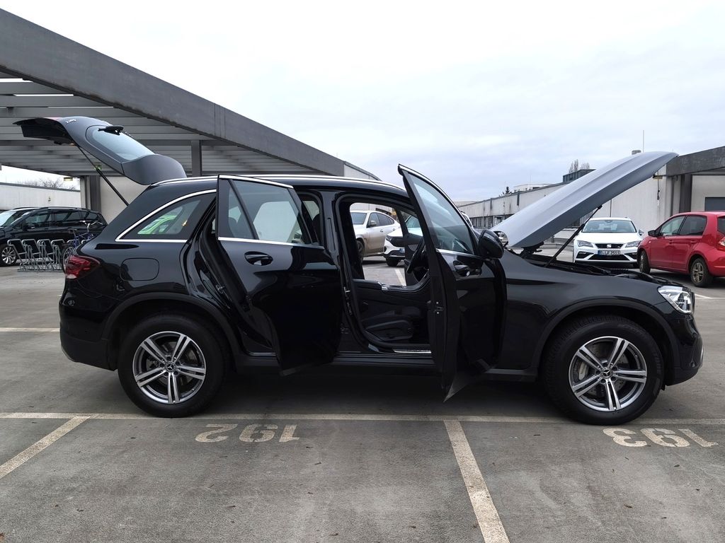 Mercedes-Benz GLC 300 2022
