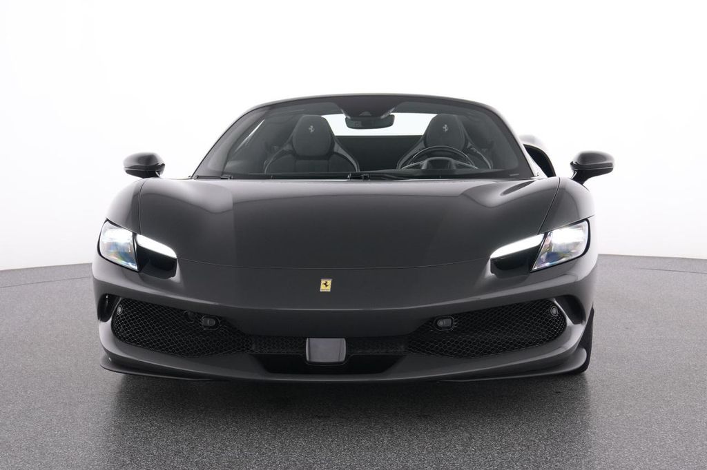 Ferrari 296 GTS 2025