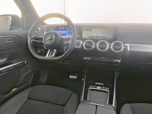 Mercedes-Benz EQB 2025