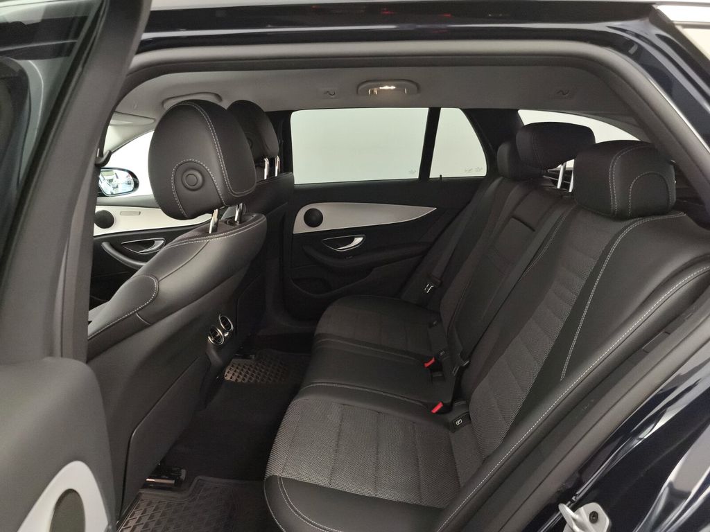 Mercedes-Benz E 220 2022