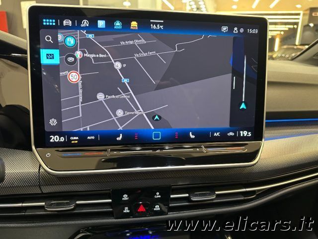 Volkswagen Golf 2024