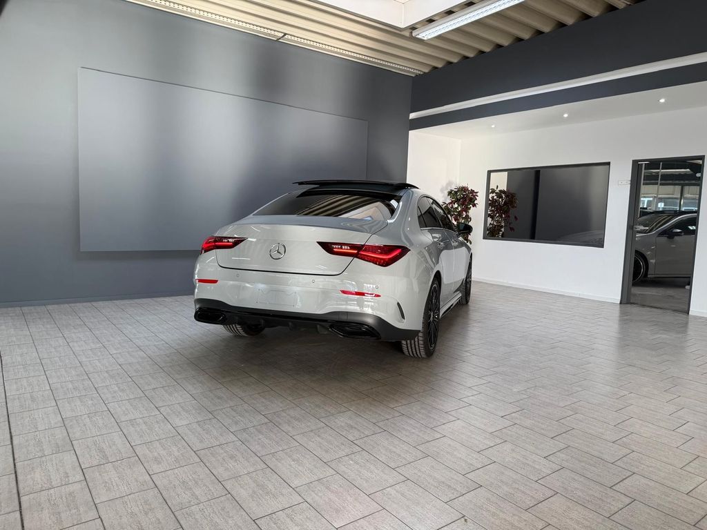 Mercedes-Benz CLA 200 2025